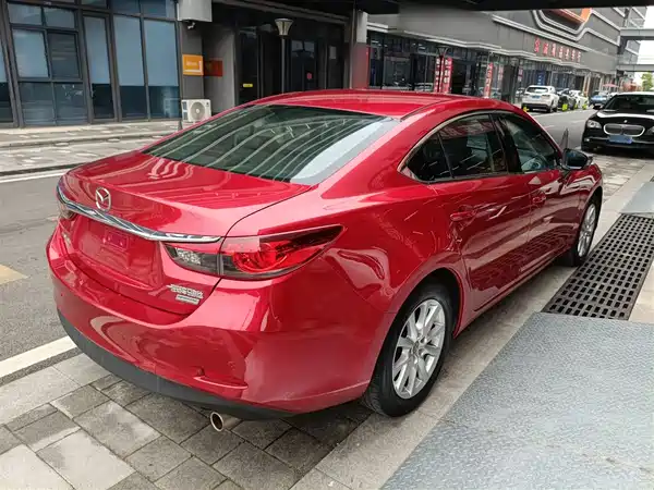 Mazda Atenza 2015