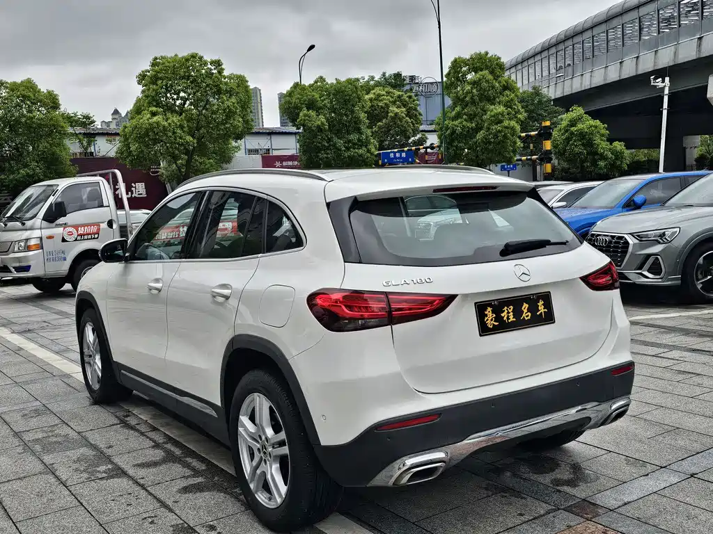 Mercedes-Benz GLA 2022 — фото 12