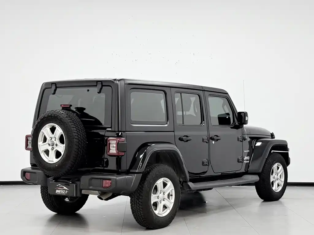 Jeep Wrangler 2020 — фото 6