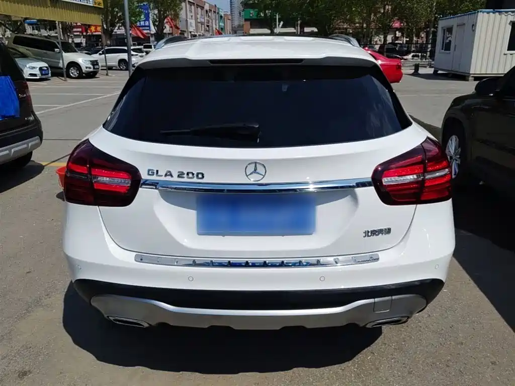Mercedes-Benz GLA 2018 — фото 6