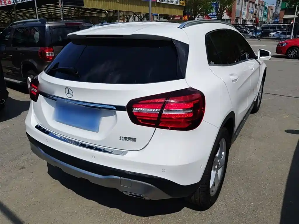 Mercedes-Benz GLA 2018 — фото 7