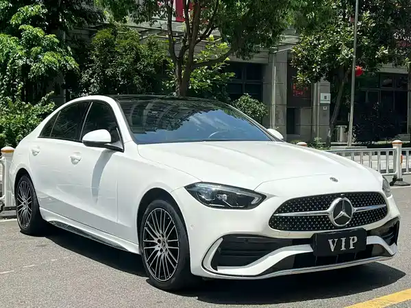 Mercedes-Benz C-Class 2022