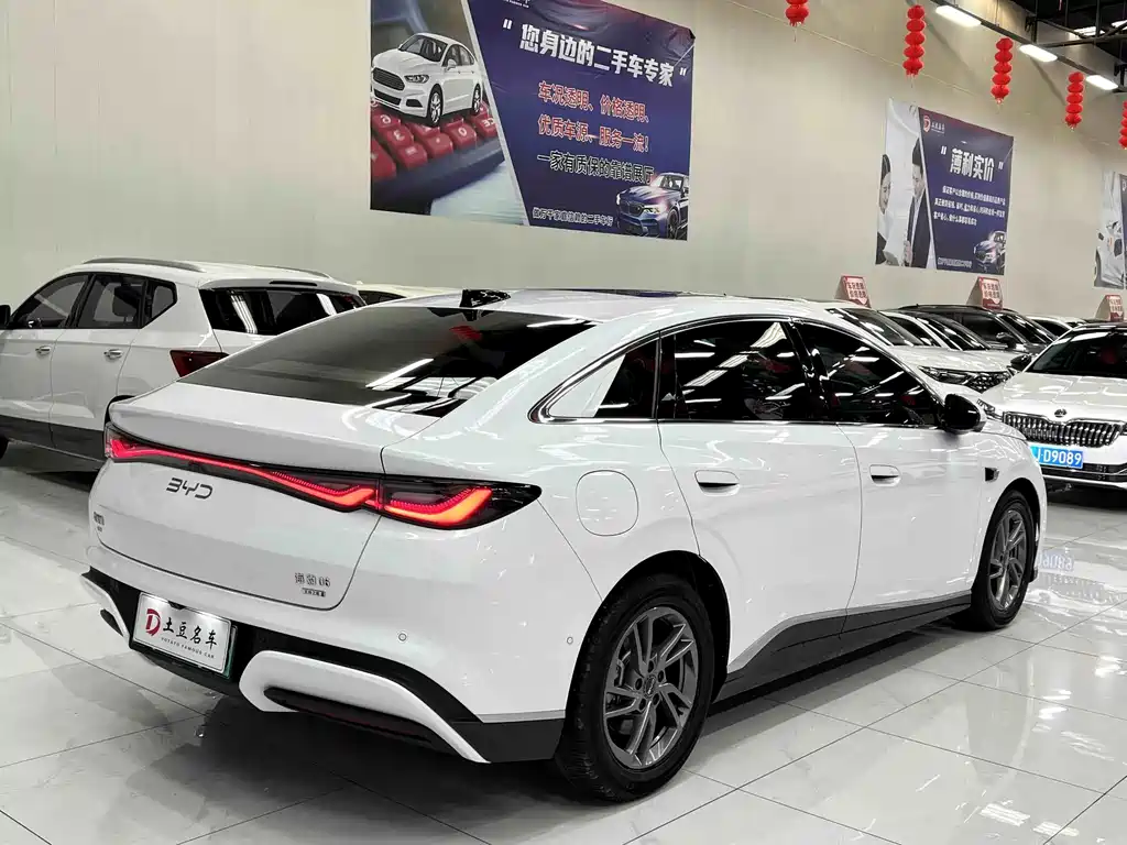 BYD Seal 06 2025