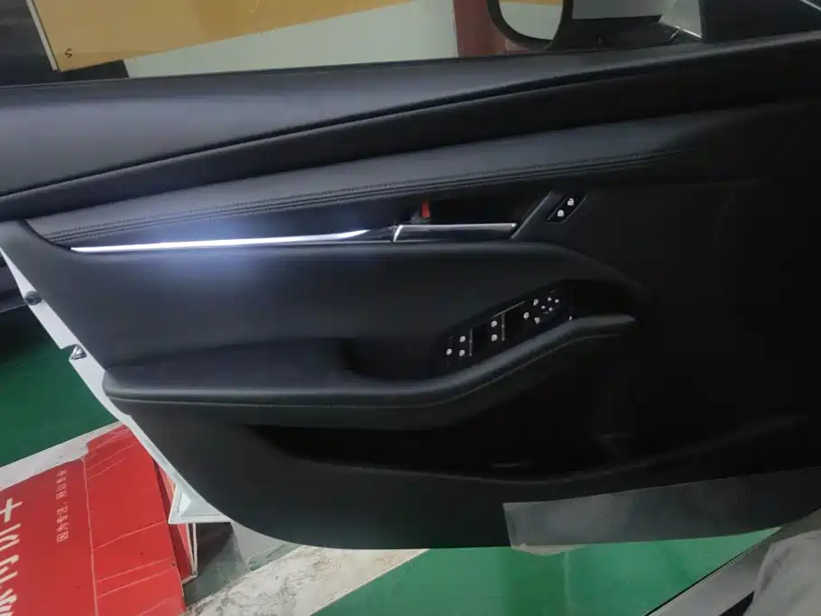 Mazda 3 Axela 2022