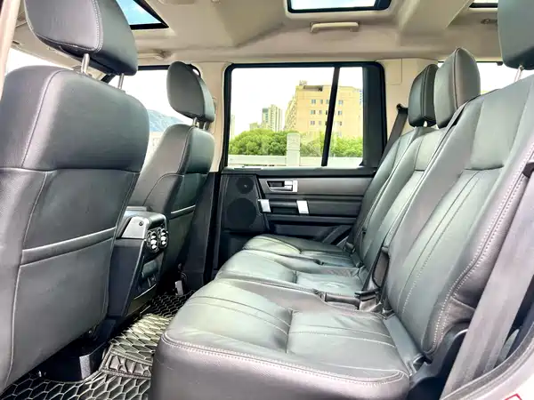 Land Rover Discovery 2017