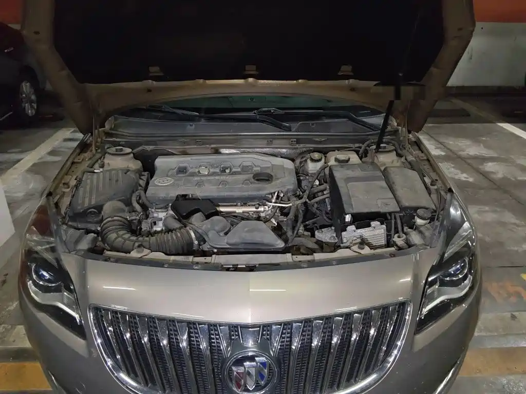 Buick Regal 2016 — фото 11