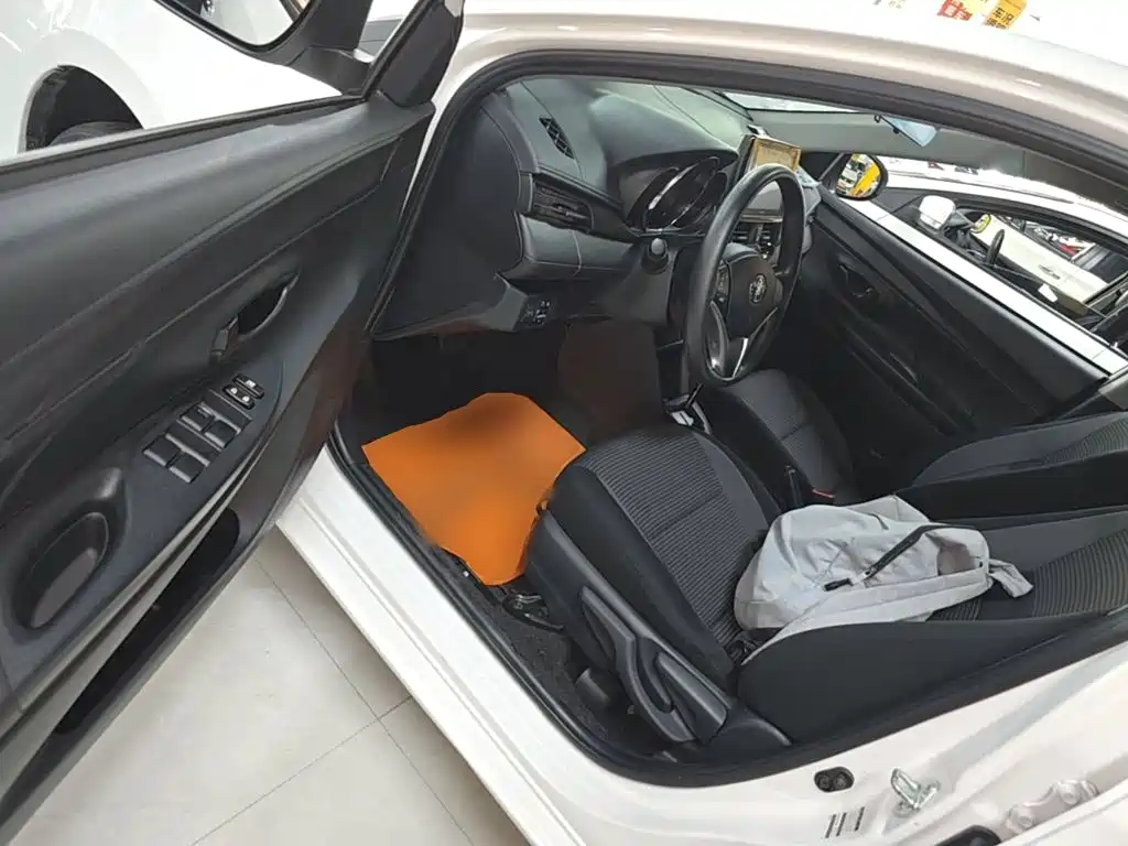 Toyota Vios 2023 — фото 16