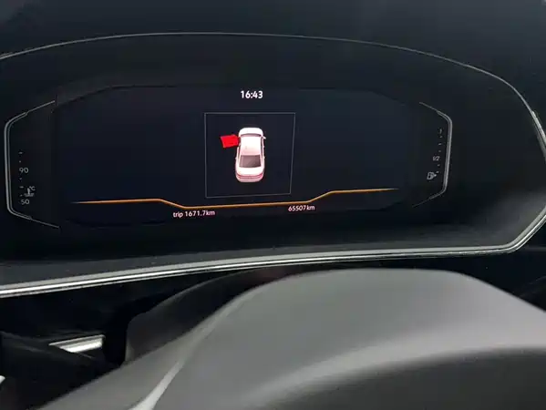 Volkswagen Passat 2023