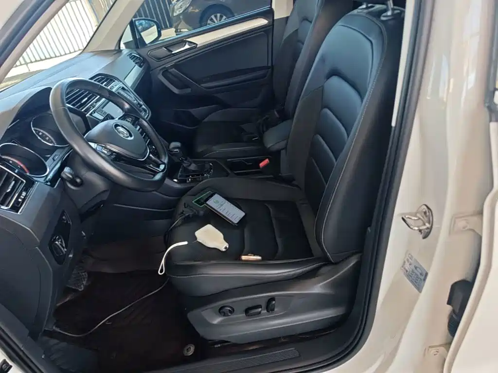 Volkswagen Tiguan L 2018 — фото 15
