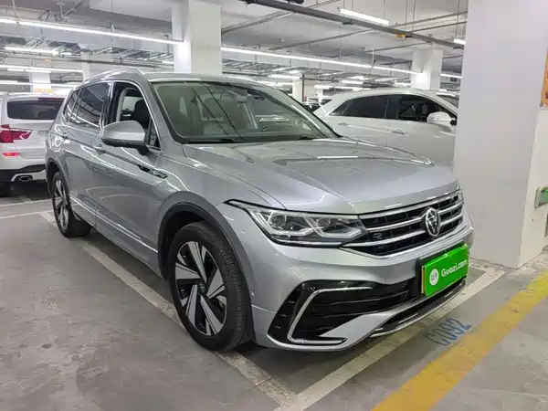 Volkswagen Tiguan L 2023