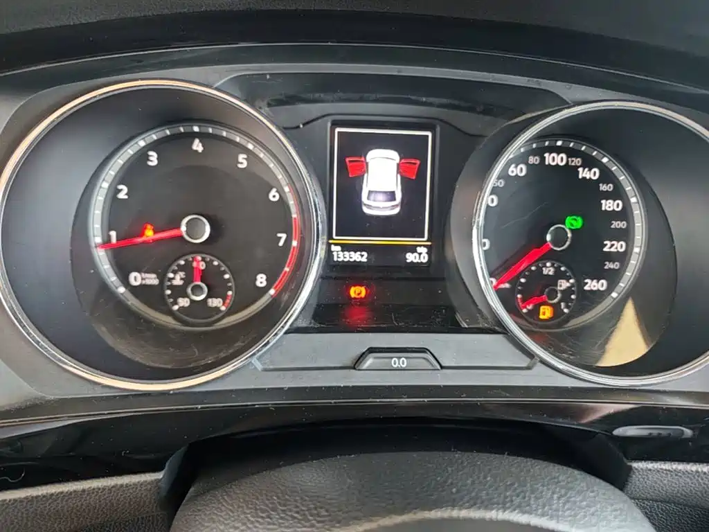 Volkswagen Tiguan L 2018 — фото 12