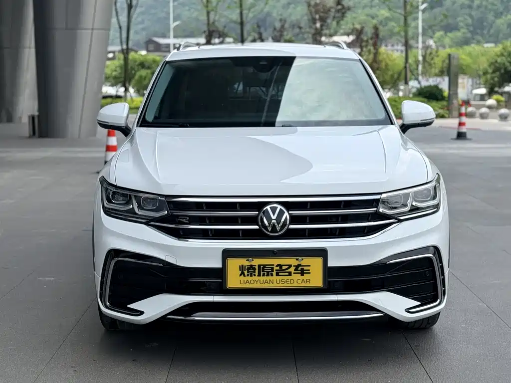 Volkswagen Tiguan L 2023