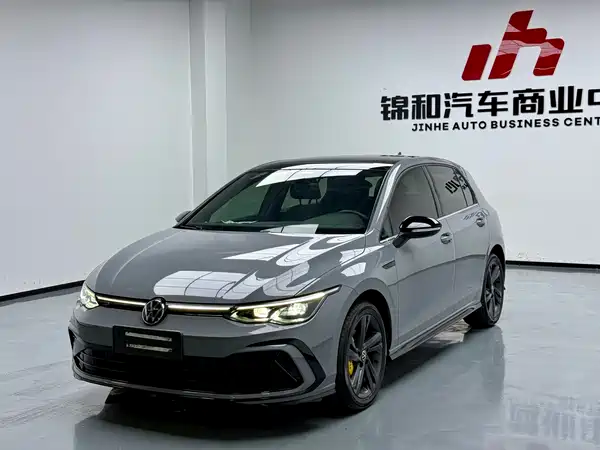 Volkswagen Golf 2023