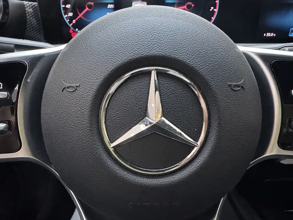 Mercedes-Benz A-Class 2021 — фото 21