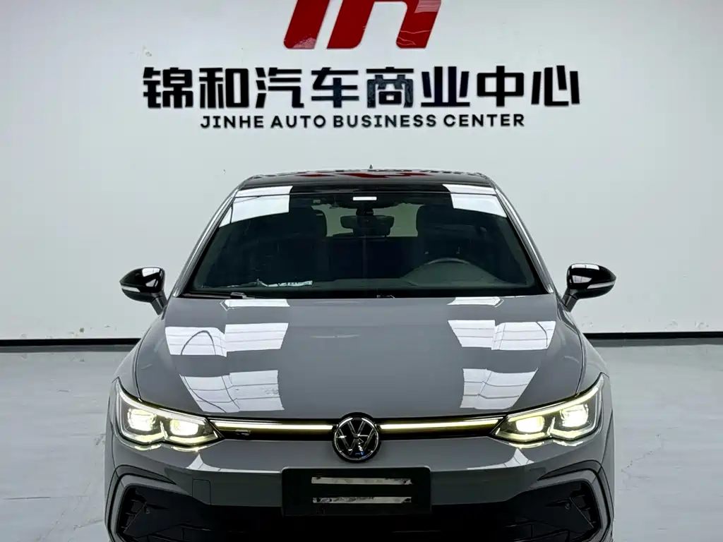 Volkswagen Golf 2023