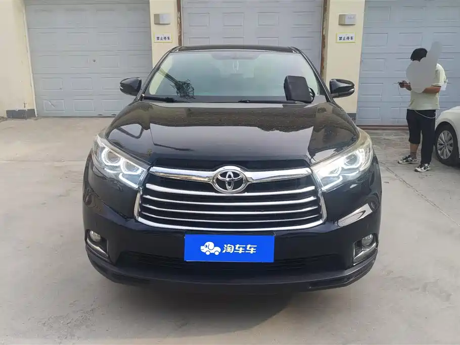 Toyota Highlander 2018