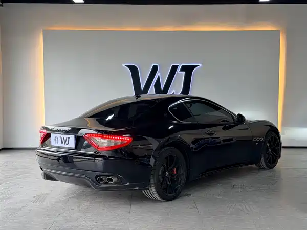 Maserati Granturismo 2007