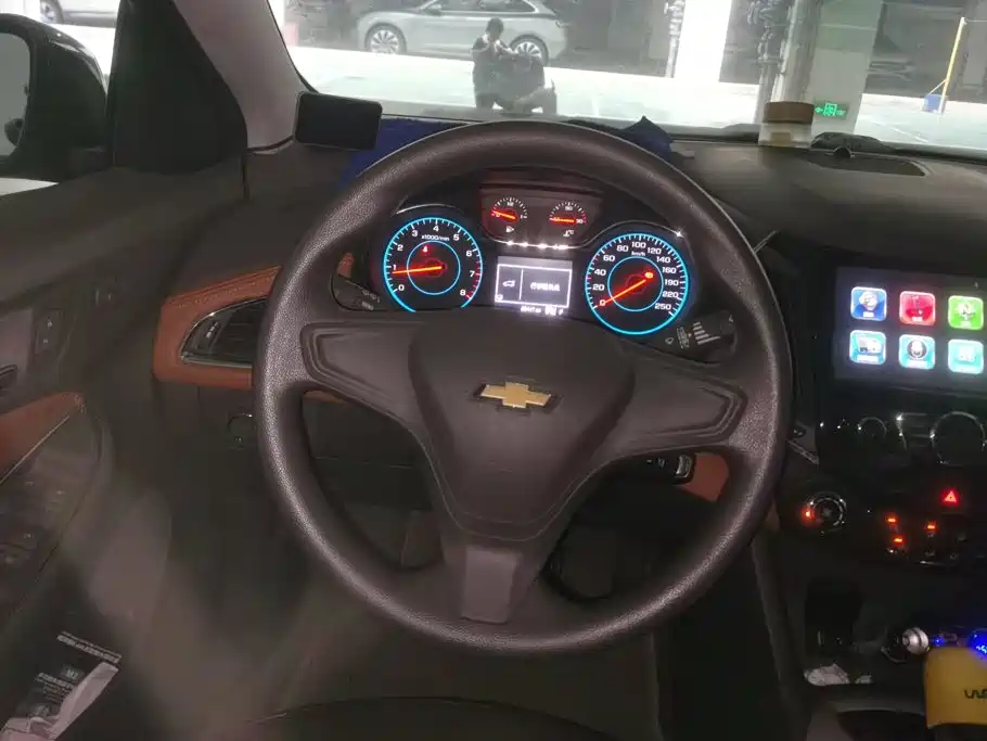 Chevrolet Cruze 2015 — фото 15