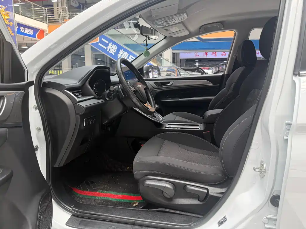 Haval M6 2023 — фото 10