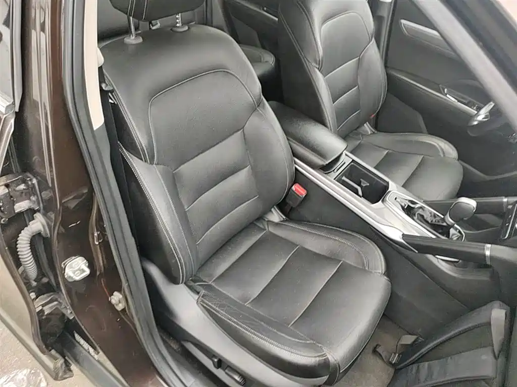 Renault Koleos 2017 — фото 25