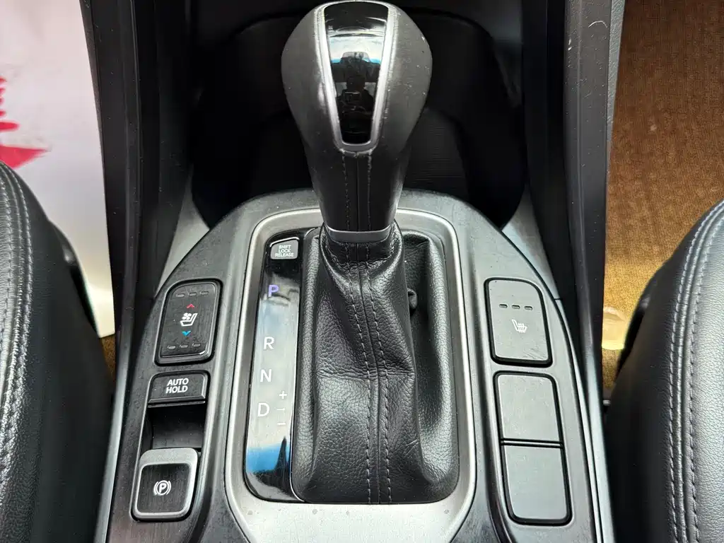 Hyundai Santa Fe 2015 — фото 13