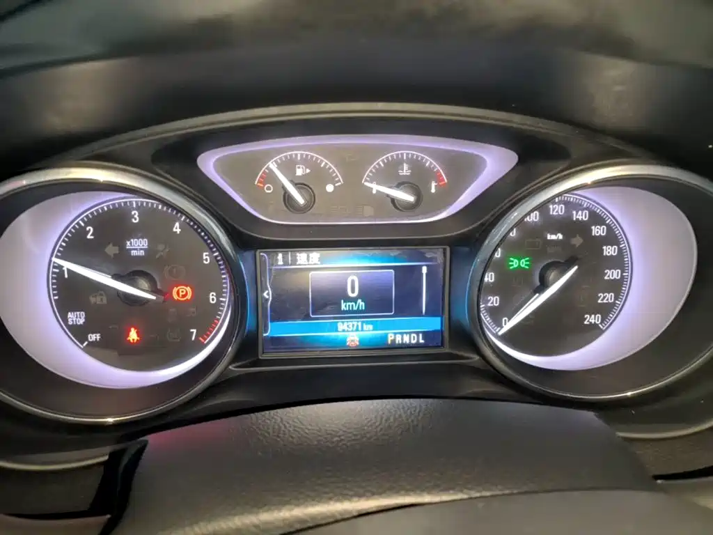 Buick Envision Plus 2019 — фото 12