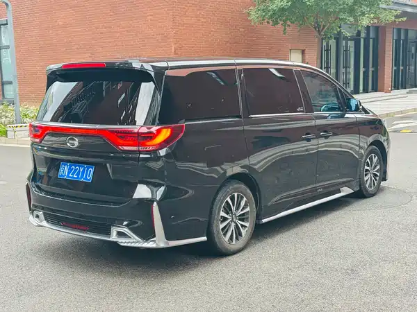 GAC Trumpchi M8 2022