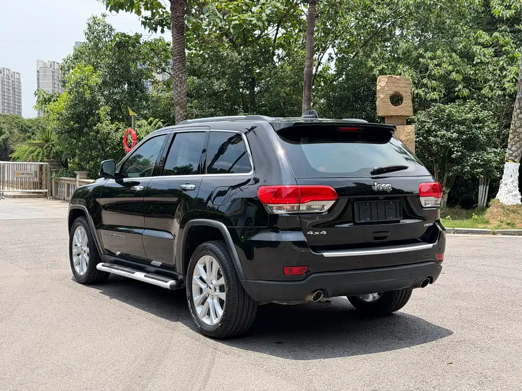 Jeep Grand Cherokee 2019