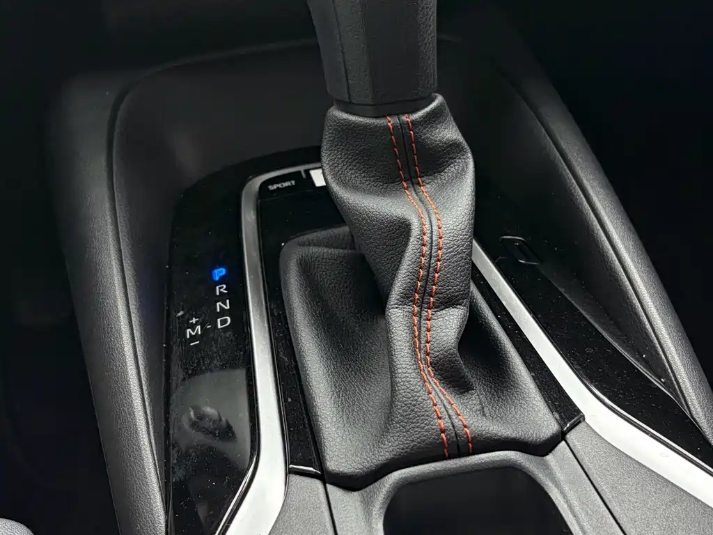 Toyota Corolla 2023 — фото 15
