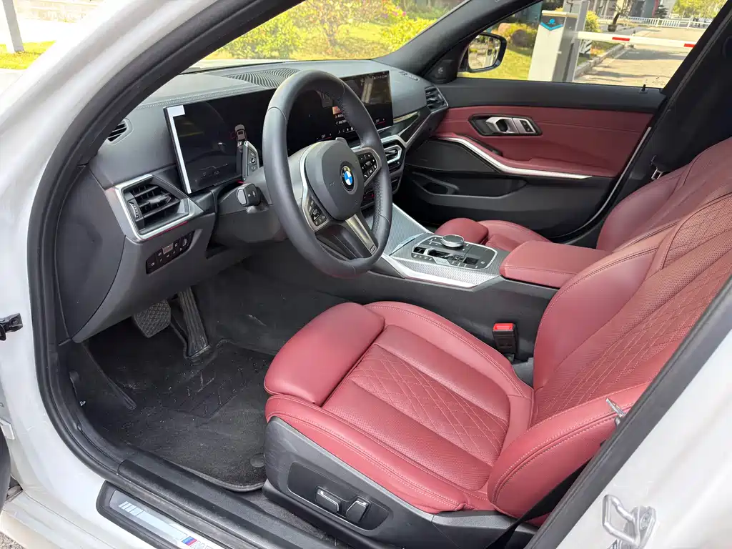 BMW 3 Series 2024