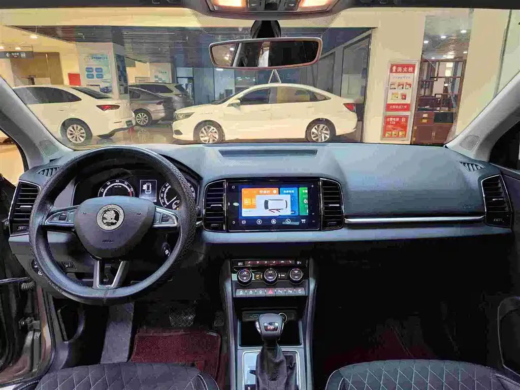 Skoda Karoq 2020 — фото 9