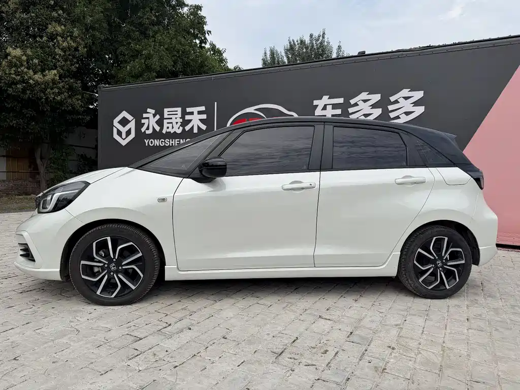 Honda LIFE 2022