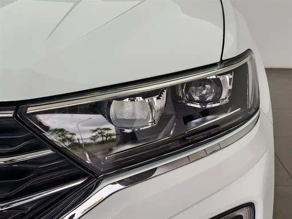 Volkswagen T-Roc 2020