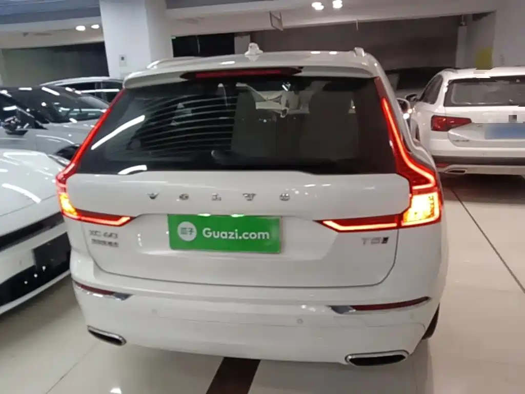 Volvo XC60 2021
