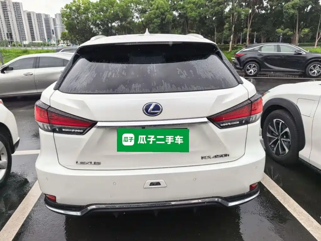 Lexus RX 2022