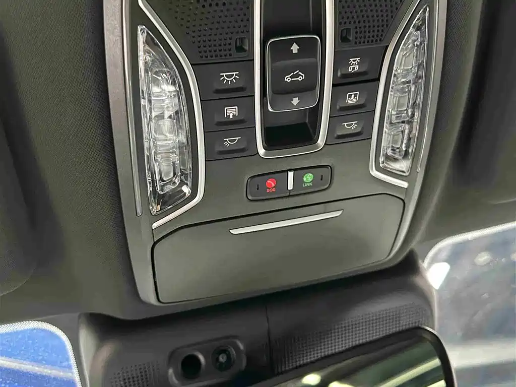 GAC Motor Trumpchi GS8 2021 — фото 24
