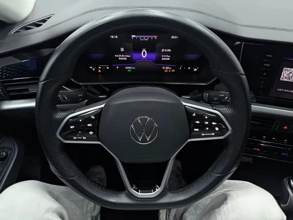Volkswagen Passat 2023