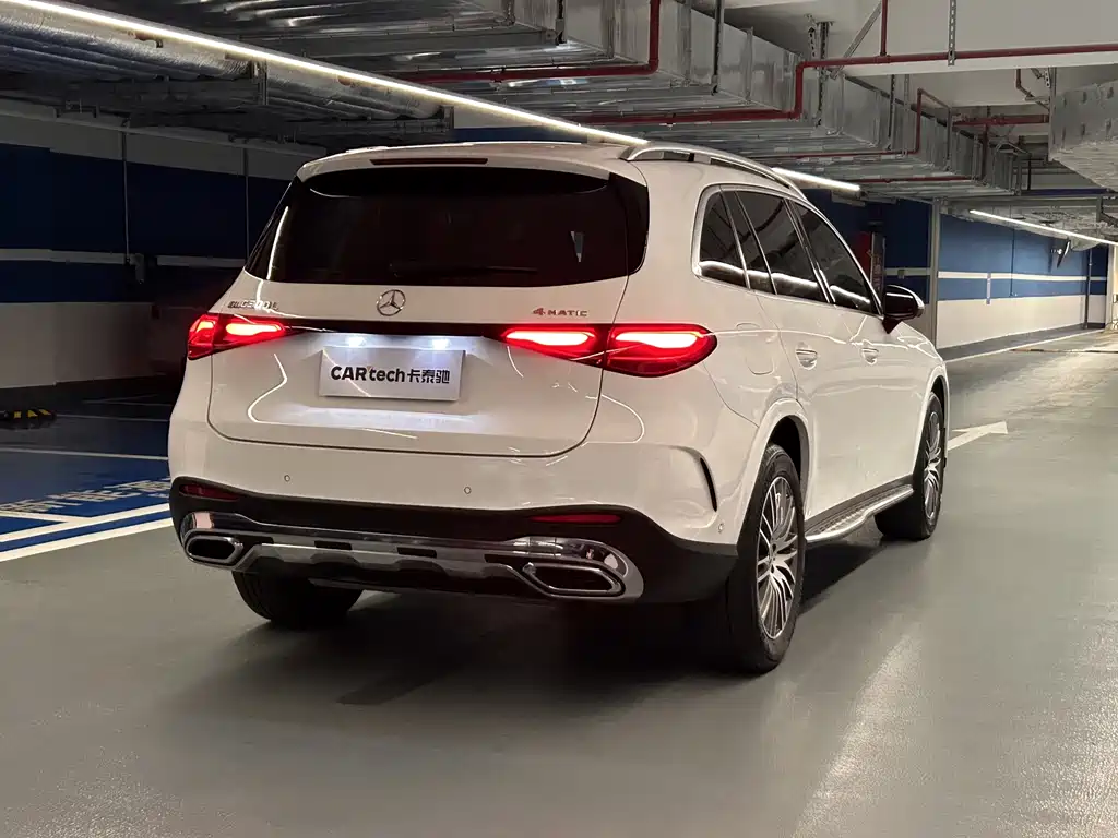 Mercedes-Benz GLC 2023