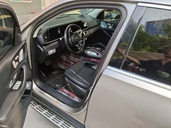 Mercedes-Benz GLE 2021