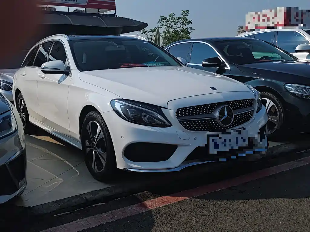 Mercedes-Benz C-Class 2018