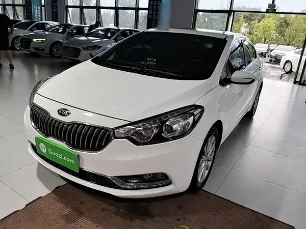 Kia K3 2015