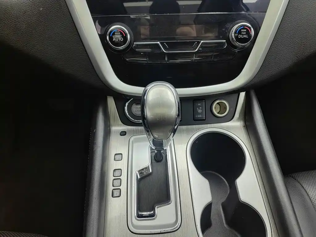 Nissan Murano 2018 — фото 13