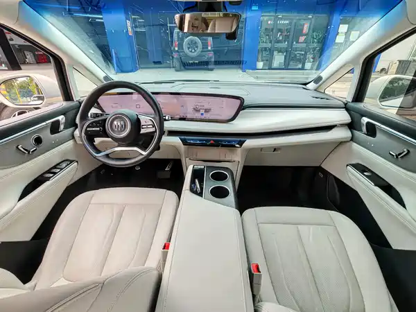 Buick GL8 New Energy 2025
