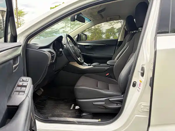Lexus NX 2016