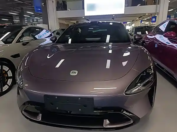Xiaomi SU7 2025