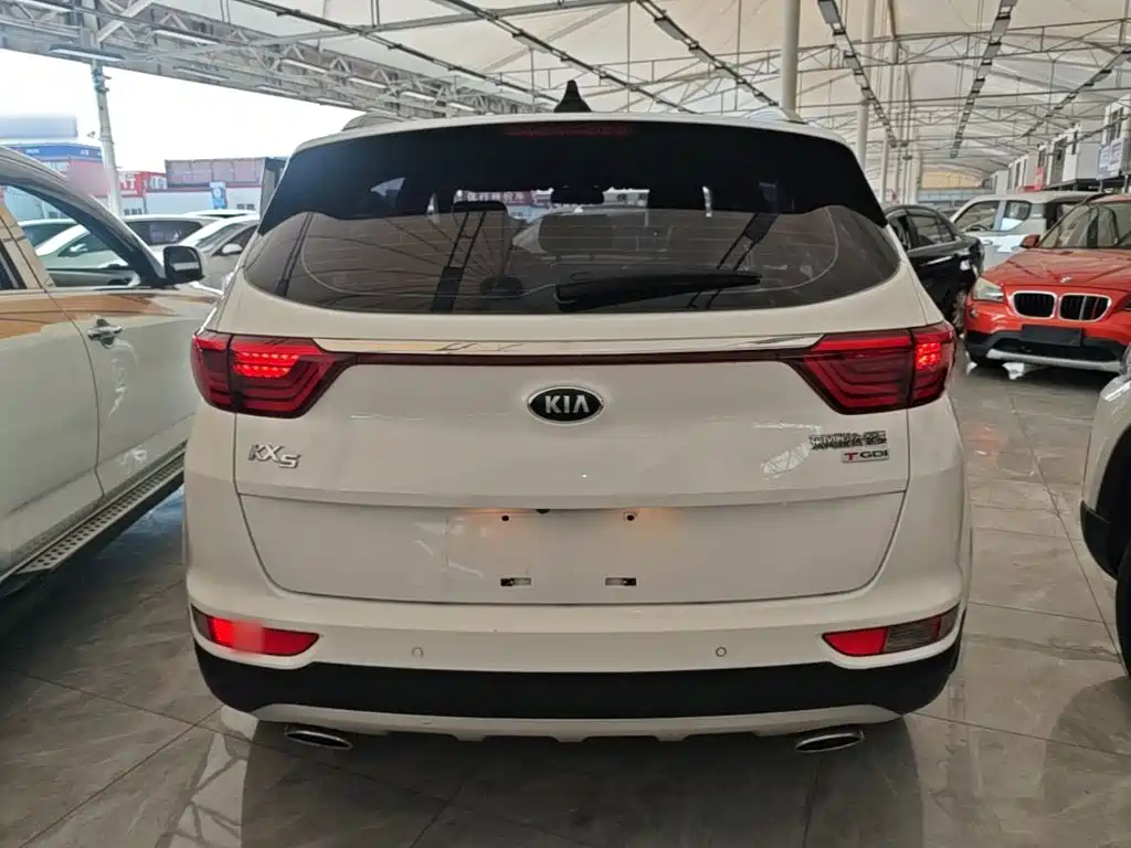 Kia KX5 2016 — фото 6