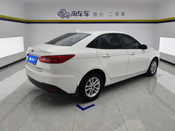 Ford Escort 2019