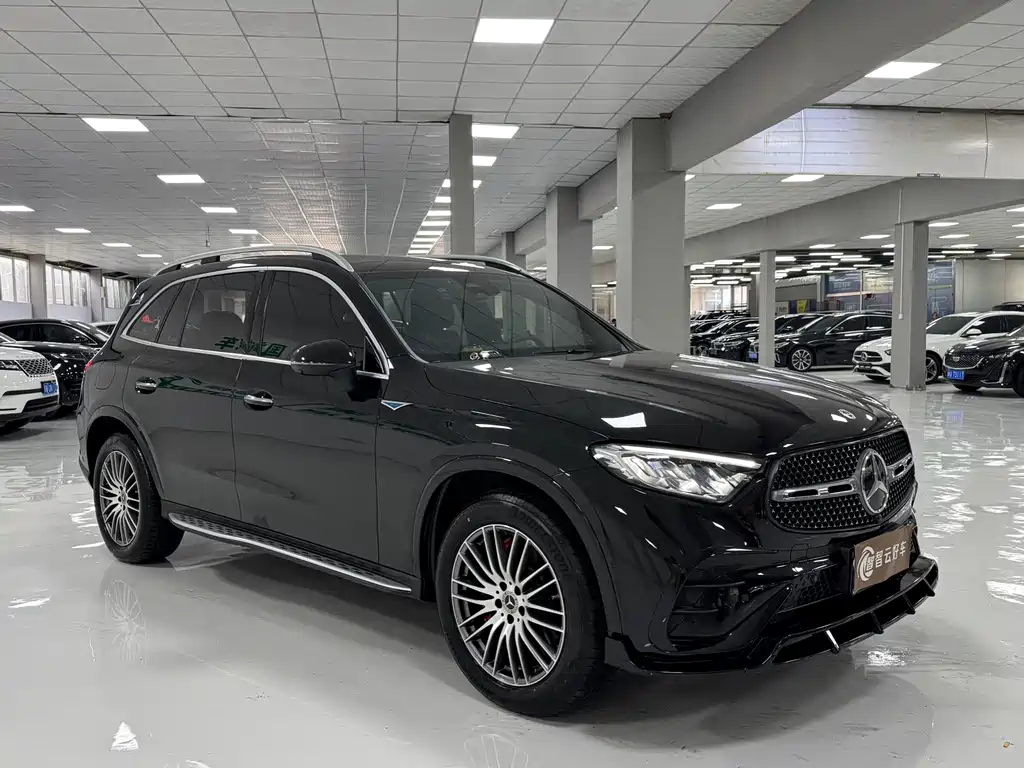 Mercedes-Benz GLC 2024