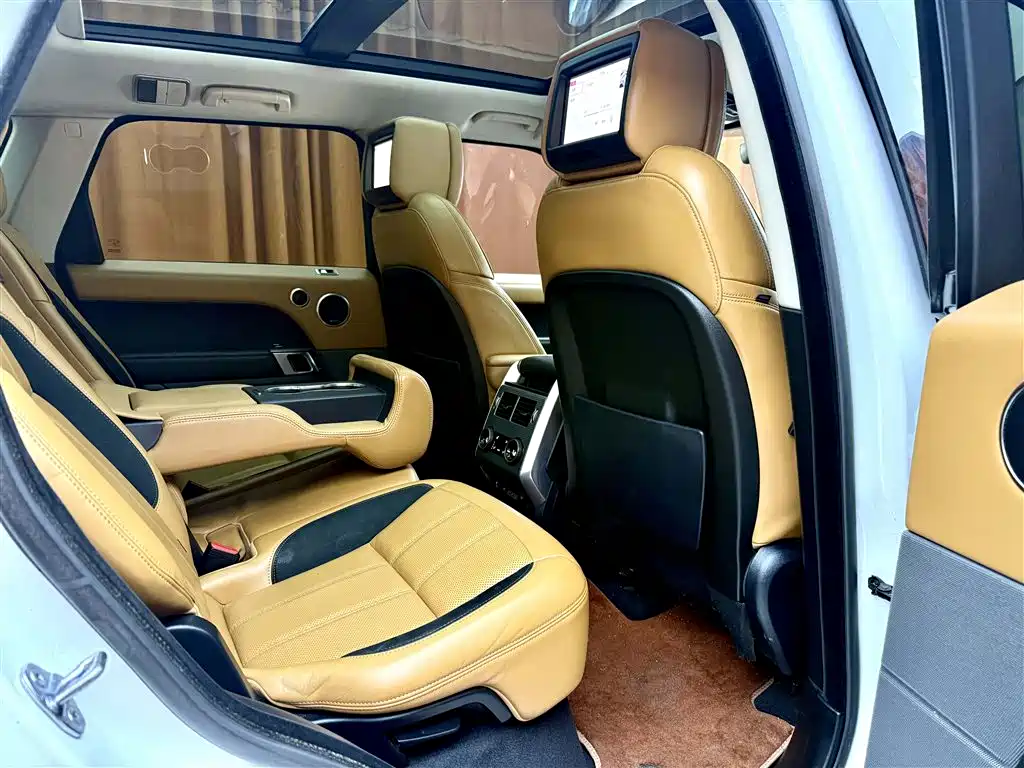 Land Rover Range Rover Sport 2018 — фото 8