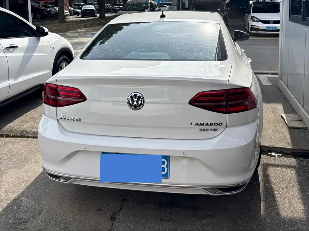 Volkswagen Lamando 2021
